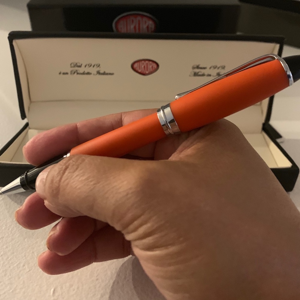 NIB Aurora B70 Ipsilon Satin Roller Pen in Orange